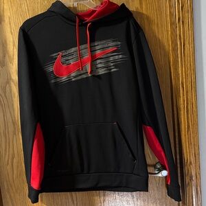 Nike Men's Black and Red Sweater